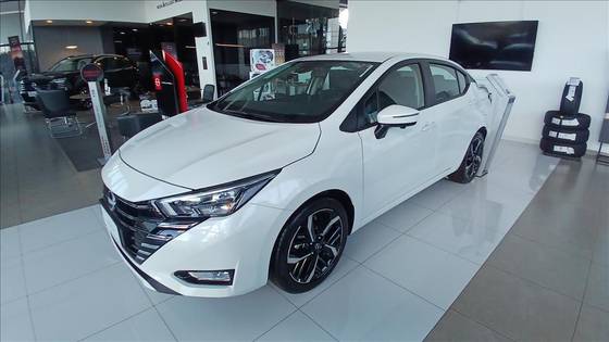NISSAN VERSA 1.6 16V FLEX EXCLUSIVE XTRONIC